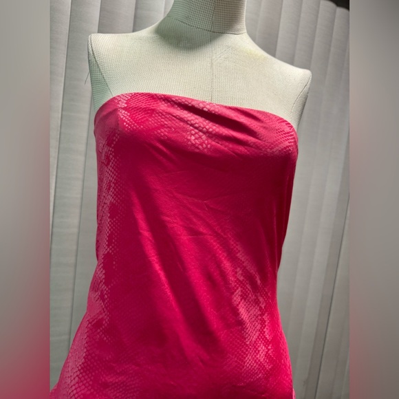 🌸AMTIOUS pink snake print dress 🌷 - Picture 3 of 7